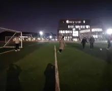 包含纷繁复杂的足球比赛赛程引发热议的词条